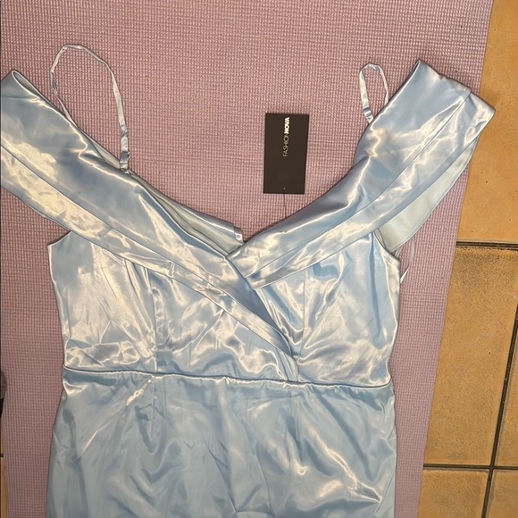 Fashion Nova Blue Ruched Off-Shoulder Midi Dress 37 - Picture 3 of 11